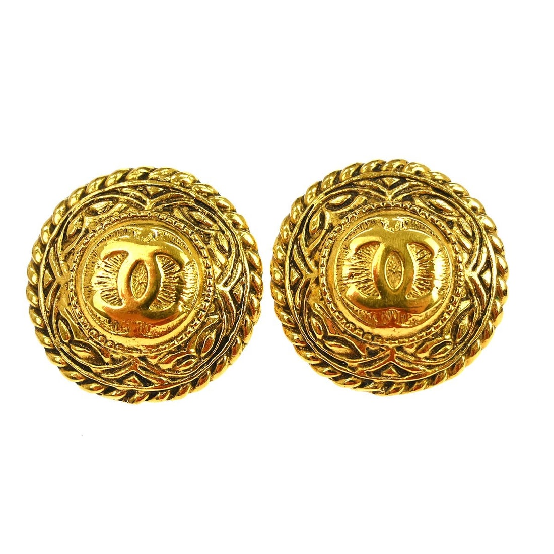 Chanel Gold Tone Logo Button Clip-On Earrings: Chanel Gold Tone Logo Button Clip-On Earrings These Chanel button earrings feature a classic clip-on closure and showcase the iconic logo design. Crafted in a gold-tone metal, they offer a timeless an