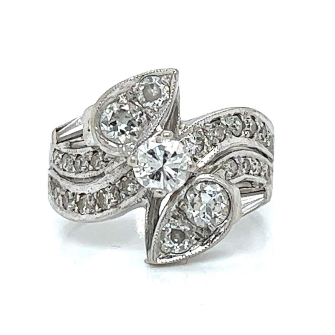 14K White Gold 1.65 Ct Diamond Ring with 27 Diamonds: 14K White Gold 1.65 Ct Diamond Ring with 27 Diamonds This stunning 14K White Gold Diamond Ring features a total diamond weight of approximately 1.65 carats, showcasing an exquisite collection of 27 di