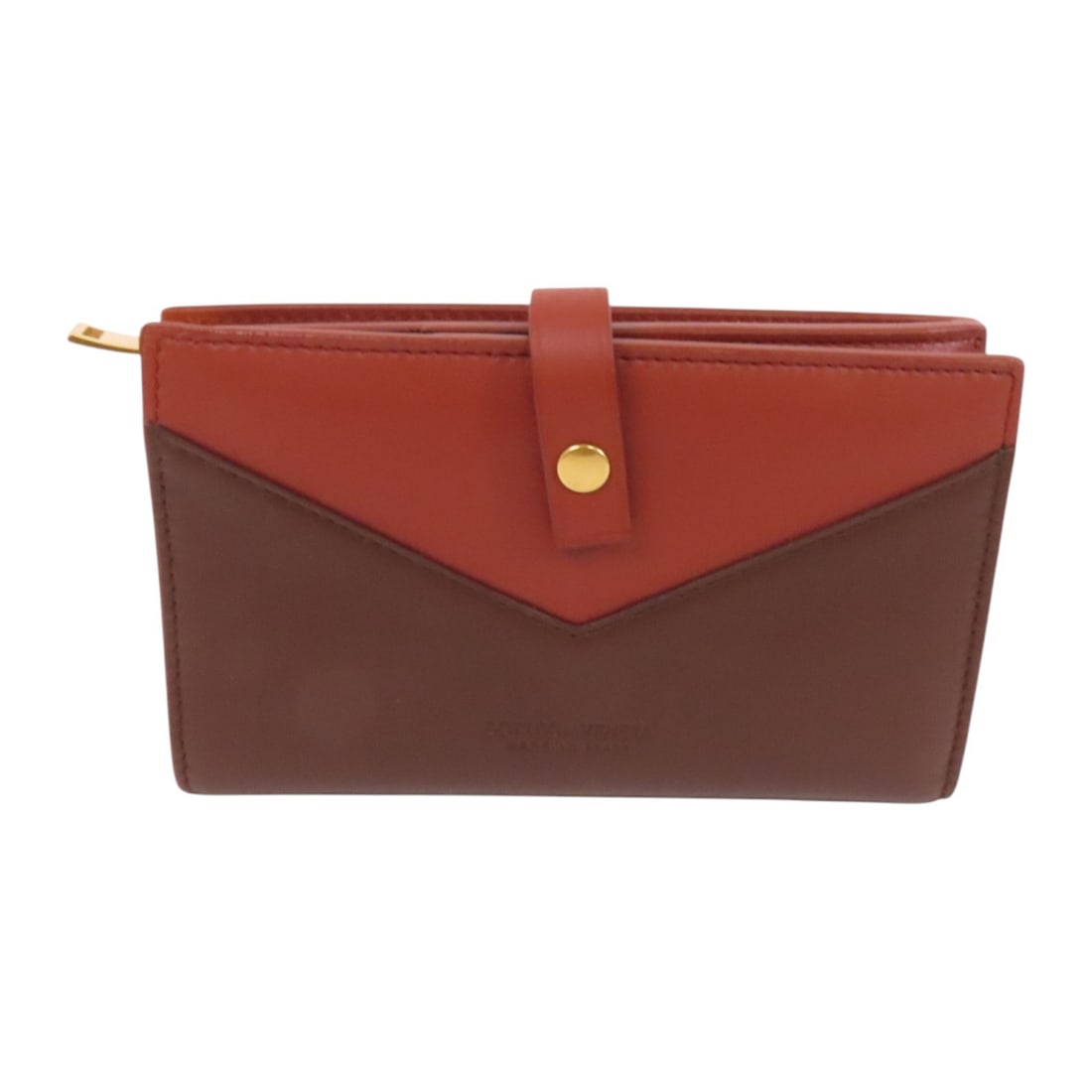 BOTTEGA VENETA Brown Calfskin Bi-Fold Wallet GHW Made in Italy: BOTTEGA VENETA Brown Calfskin Bi-Fold Wallet GHW Made in Italy This Bottega Veneta bi-fold wallet is crafted from high-quality brown calfskin leather, showcasing the brand's signature elegance. Its co