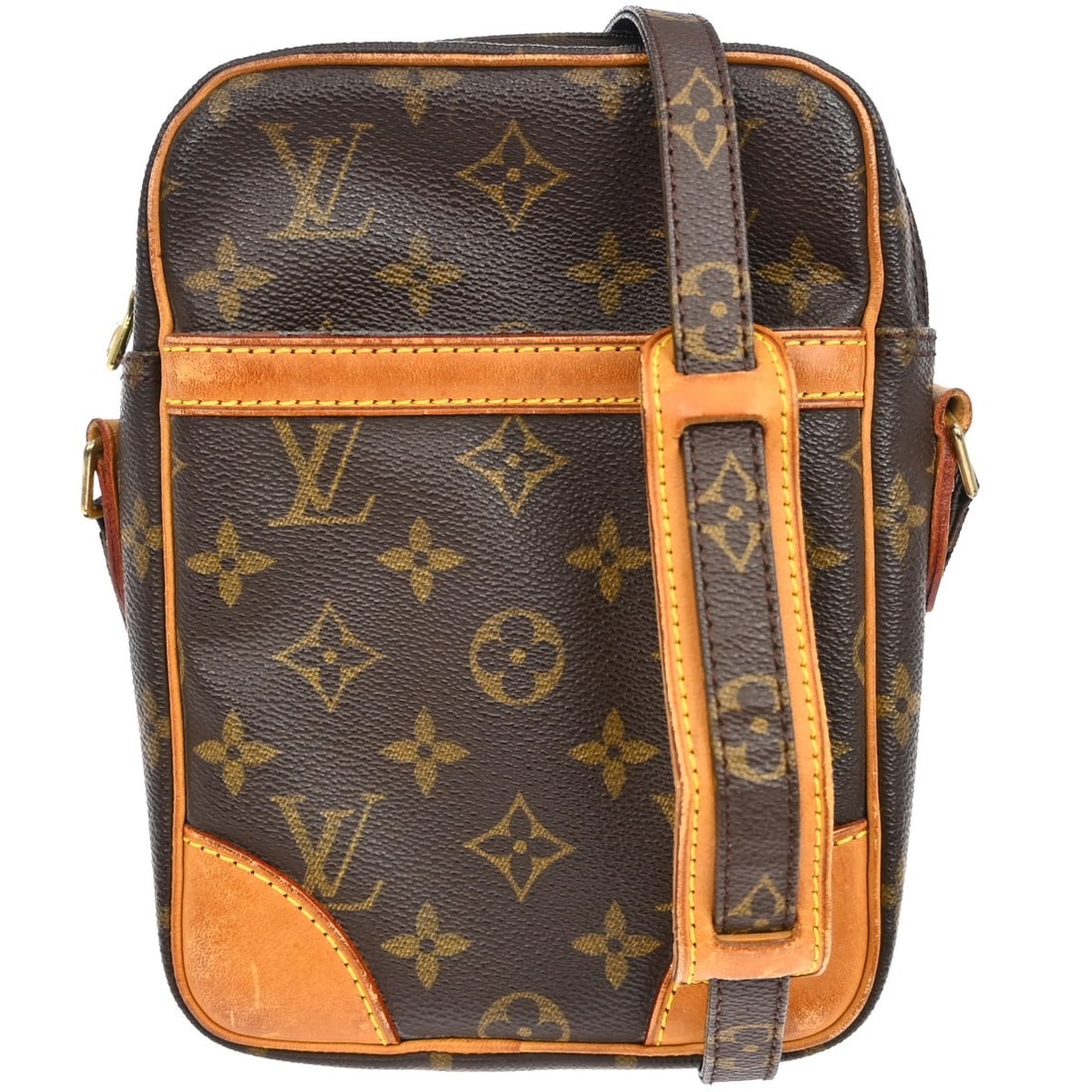 Louis Vuitton Danube Monogram Canvas Crossbody Shoulder Bag M45266: Louis Vuitton Danube Monogram Canvas Crossbody Shoulder Bag M45266 This Louis Vuitton Danube crossbody shoulder bag features the iconic monogram canvas leather exterior and brown leather lining. Desig