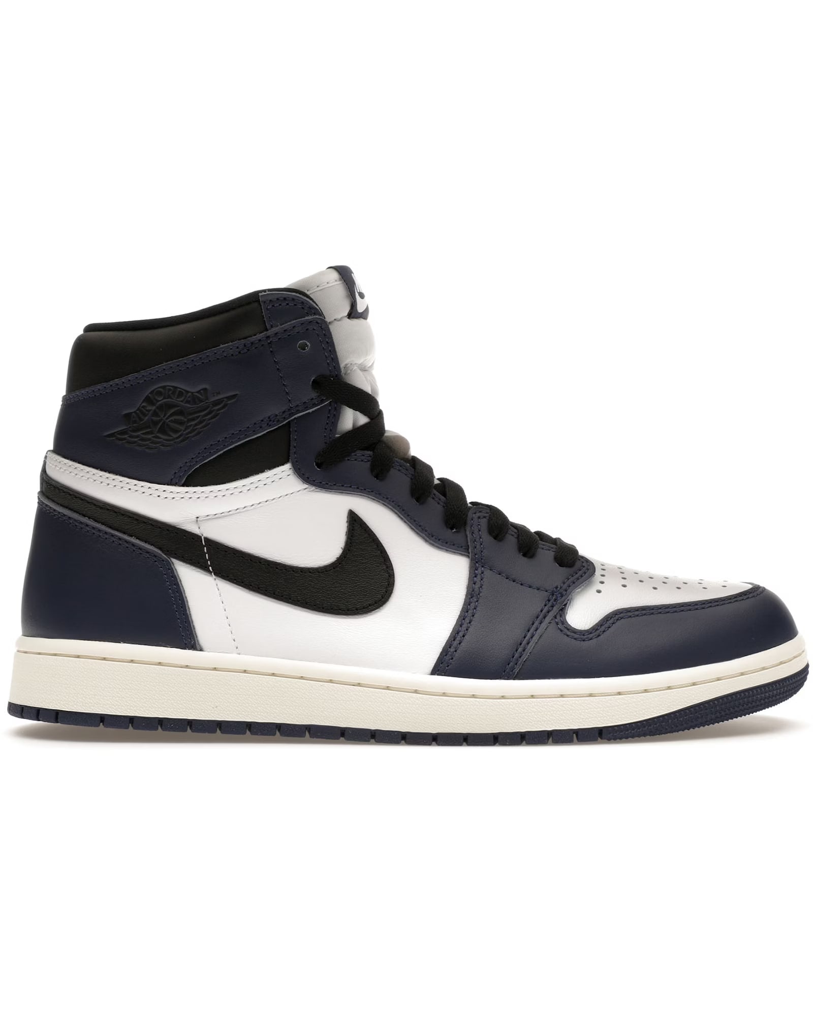 Air Jordan 1 Retro High OG Midnight Navy Sneakers Size 12 Men 13.5 Women: Air Jordan 1 Retro High OG Midnight Navy Sneakers Size 12 Men 13.5 Women The Jordan 1 Retro High OG Midnight Navy features a classic high-top silhouette with a Midnight Navy colorway. This pair is ava