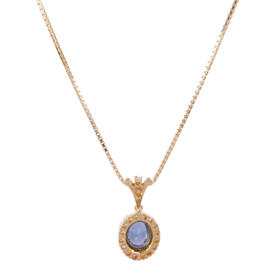 JEWELRY 18K Yellow Gold Sapphire Diamond Necklace: JEWELRY 18K Yellow Gold Sapphire Diamond Necklace This exquisite necklace features a stunning sapphire as its main stone, complemented by sparkling diamonds, all set in luxurious 18K yellow gold. The 
