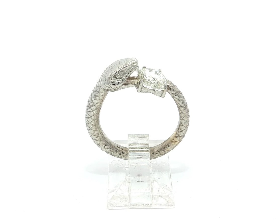 18k White Gold GIA 1.01ct Unique Rose Cut Apple Diamond Snake Ring: 18k White Gold GIA 1.01ct Unique Rose Cut Apple Diamond Snake Ring This stunning cocktail ring features a unique rose apple shape diamond, weighing 1.01 carats, set in solid 18k white gold. The diamon