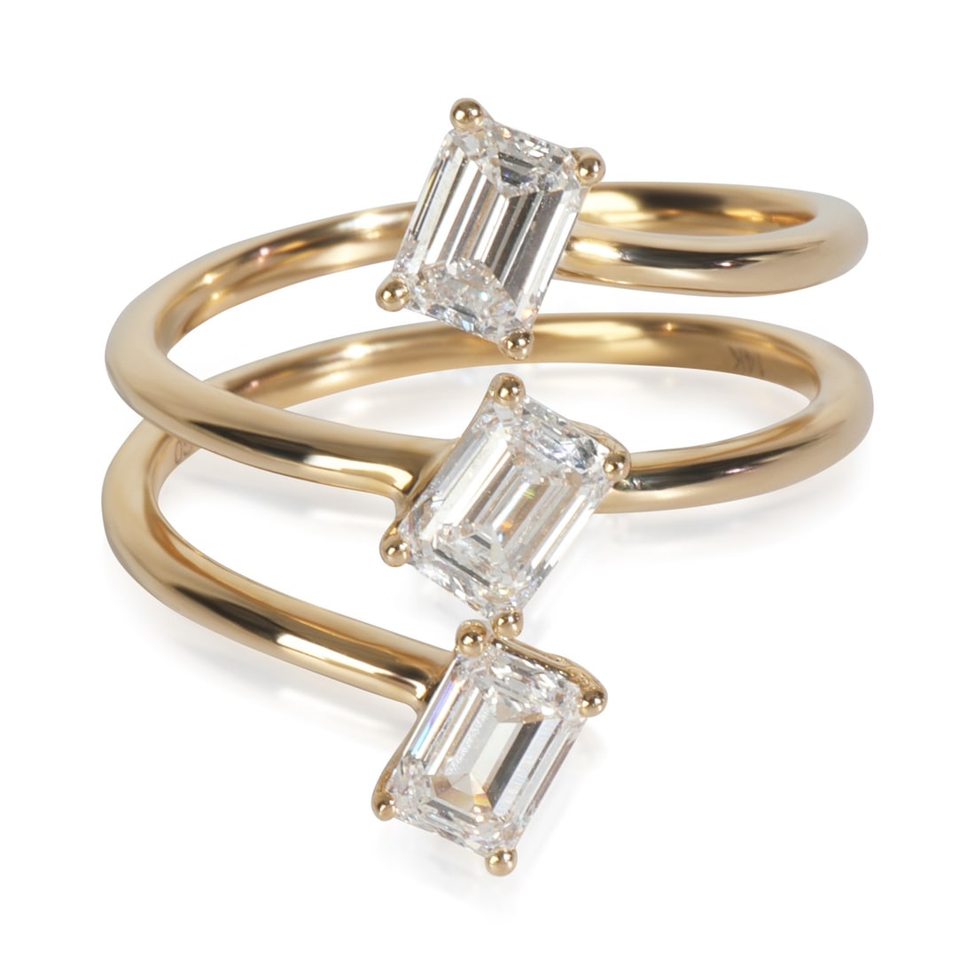 1.49 ctw Lab-Grown Diamond Ring in 14K Yellow Gold: 1.49 ctw Lab-Grown Diamond Ring in 14K Yellow Gold This stunning ring features a beautifully crafted 1.49 carat emerald-shaped lab-grown diamond, set in luxurious 14K yellow gold. The diamond boasts a