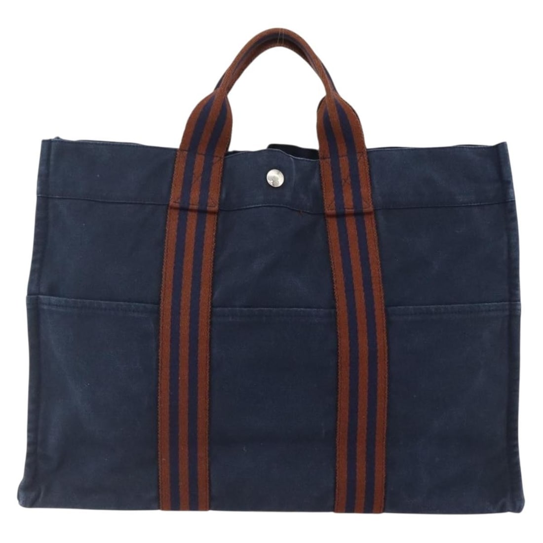 Hermes Fourre Tout Canvas Tote Bag Navy Blue France: Hermes Fourre Tout Canvas Tote Bag Navy Blue France The Hermes Fourre Tout Tote is crafted from navy canvas and designed for women. Made in France, this tote offers ample space and functionality. Plea
