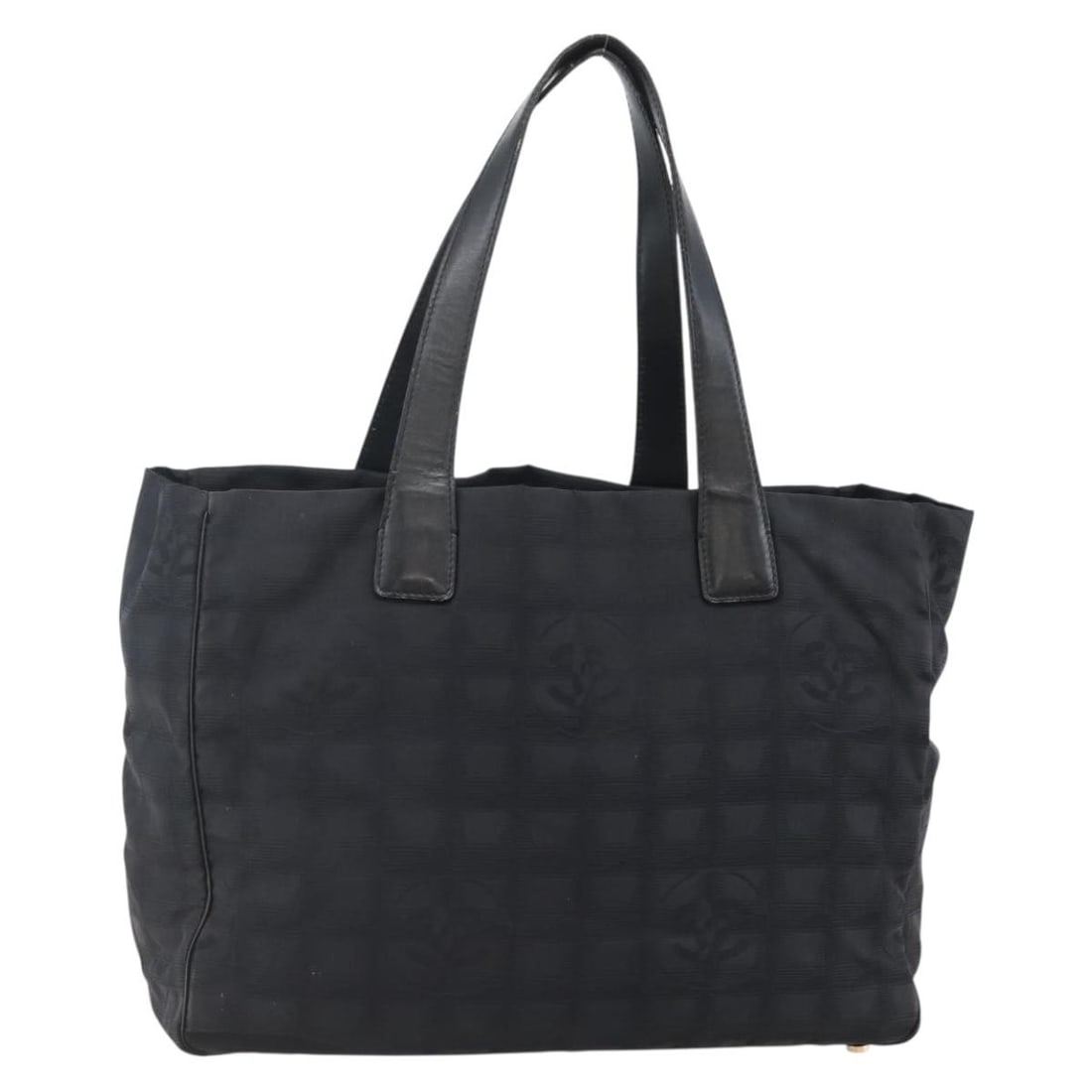Black Gold Nylon Tote Bag by Chanel Travel Line: Black Gold Nylon Tote Bag by Chanel Travel Line This CHANEL New Travel Line tote bag features black nylon exterior with gold-tone CC hardware. Constructed in Italy, the tote measures approximately 13.