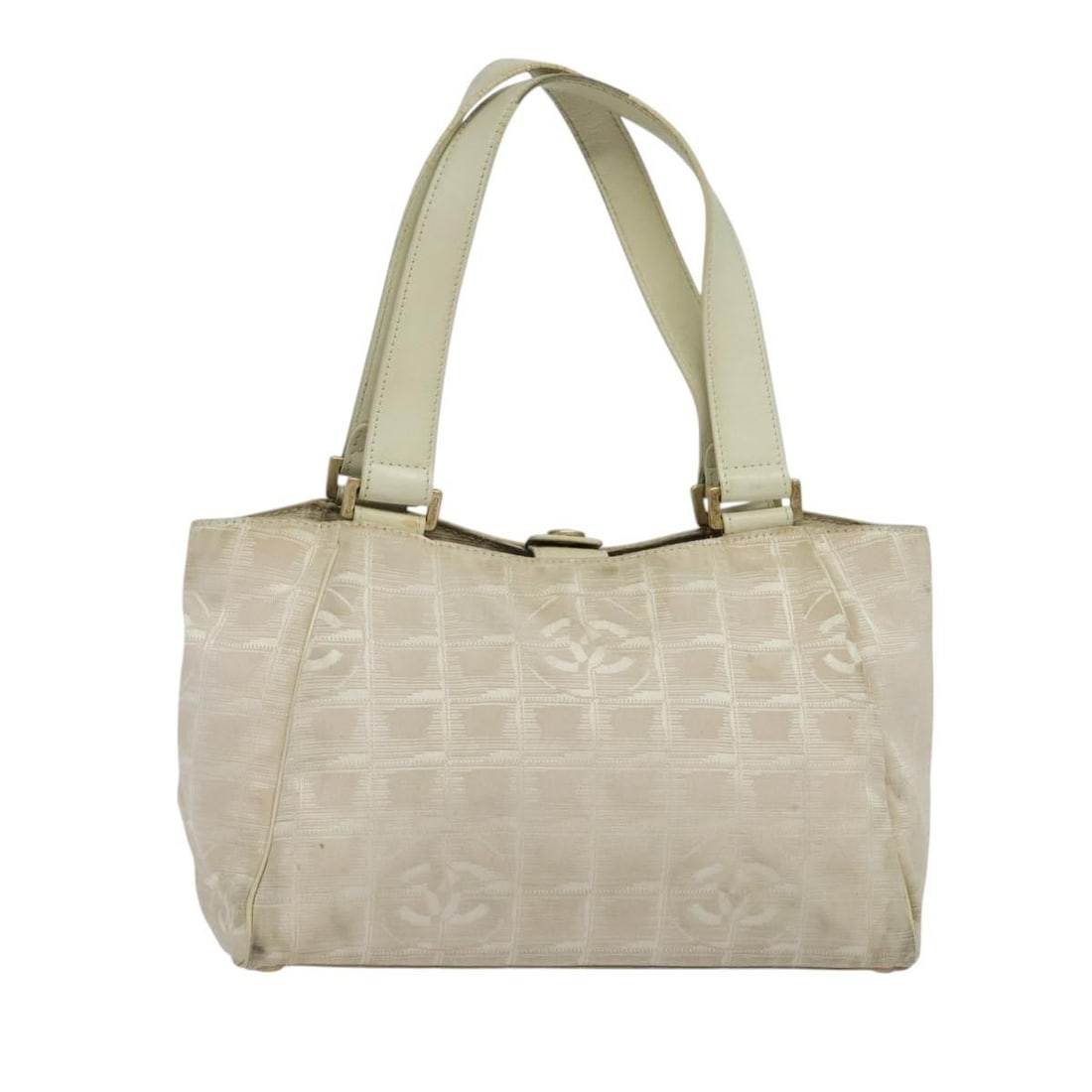 Beige Nylon CHANEL New Travel Line Women's Handbag with CC Logo: Beige Nylon CHANEL New Travel Line Women's Handbag with CC Logo This CHANEL Travel Line handbag is crafted from beige nylon and features the iconic CC logo. Designed for women, it offers a practical a