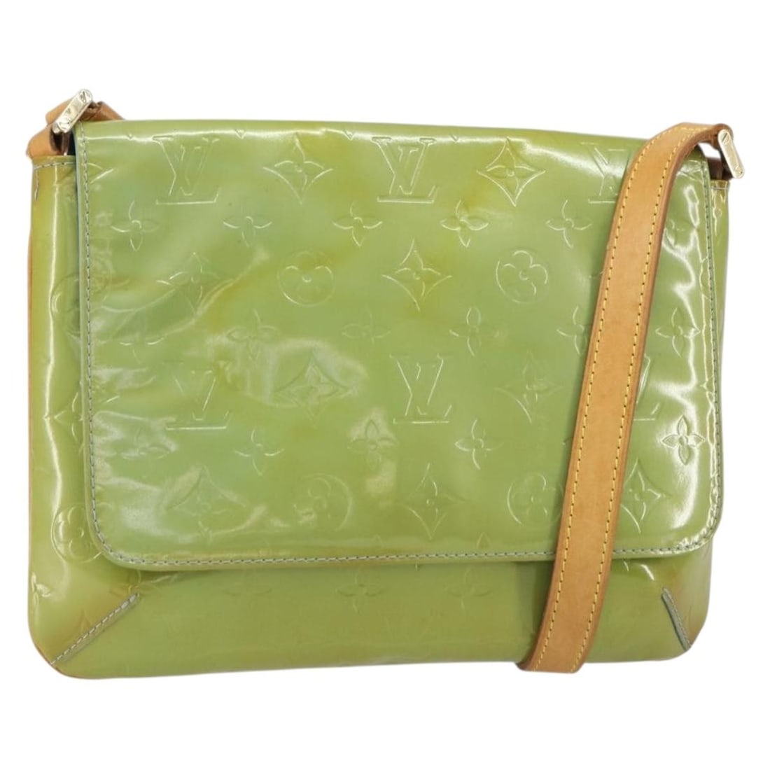 Louis Vuitton Thompson Street Baby Blue Patent Leather Shoulder Bag M91009: Louis Vuitton Thompson Street Baby Blue Patent Leather Shoulder Bag M91009 This Louis Vuitton Vernis Thompson Street shoulder bag features a baby blue patent leather exterior and is made in Spain. The