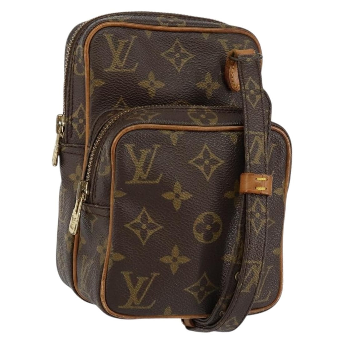 Amazone Shoulder Bag in Brown Monogram Canvas by Louis Vuitton: Amazone Shoulder Bag in Brown Monogram Canvas by Louis Vuitton This pre-owned Louis Vuitton Amazone Bag features the iconic monogram canvas in brown, designed for unisex use. The bag shows signs of we