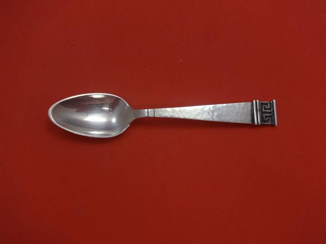 Old Newbury Crafters Dynasty Sterling Silver Soup Spoon 7 1/4": Old Newbury Crafters Dynasty Sterling Silver Soup Spoon 7 1/4" This exquisite soup spoon from the Dynasty pattern by Old Newbury Crafters is crafted from high-quality sterling silver. Measuring 7 1/4 