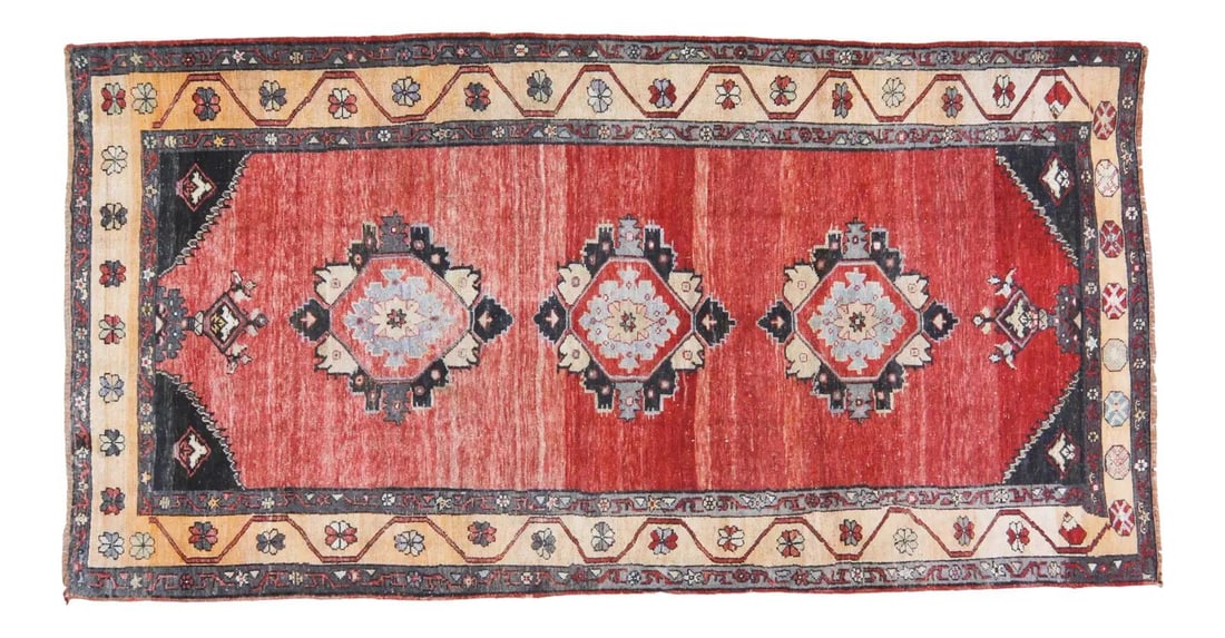 Fine Weave Wool Oushak Rug in Red Turkish Anatolian Design 5'2" x 10': Fine Weave Wool Oushak Rug in Red Turkish Anatolian Design 5'2" x 10' This vintage Turkish Anatolian Oushak rug features a fine weave and is hand knotted from organic wool. Displaying natural colors w