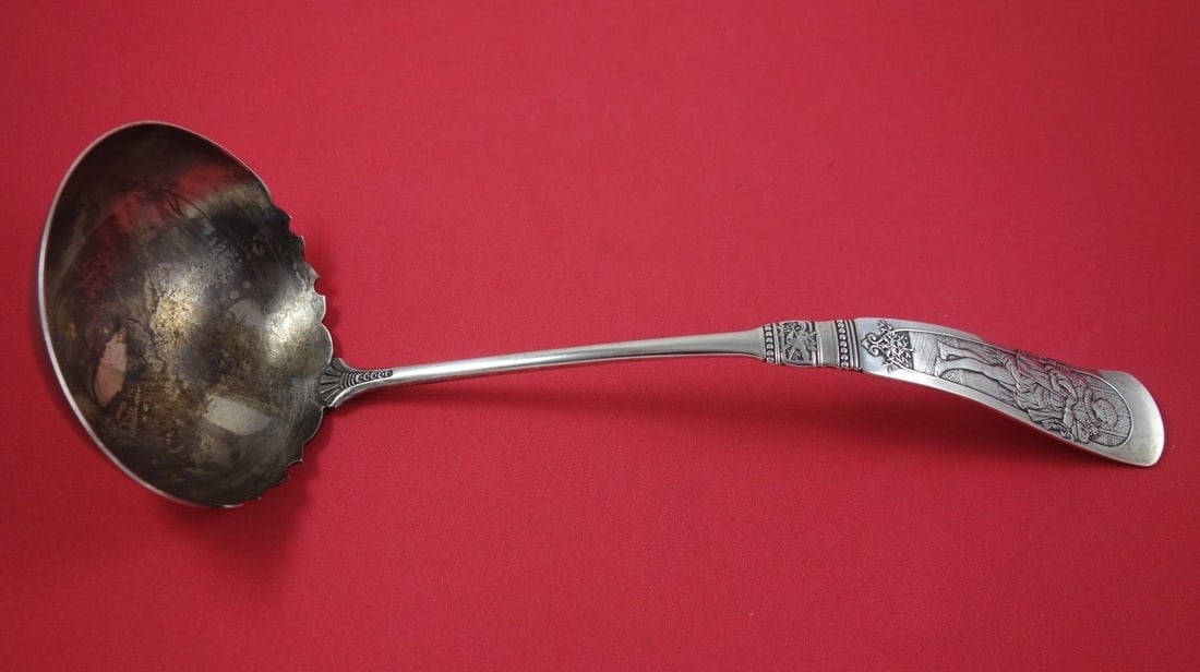 Gorham Fontainebleau Sterling Silver Soup Ladle 12 1/4 Inches: Gorham Fontainebleau Sterling Silver Soup Ladle 12 1/4 Inches This exquisite soup ladle features the elegant Fontainebleau pattern by Gorham, crafted from high-quality sterling silver. Measuring 12 1/