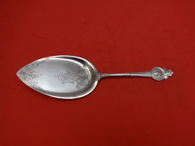 Gorham Medallion Sterling Silver Pie Server 9.5 Bright Cut Floral Design (1 of 1)