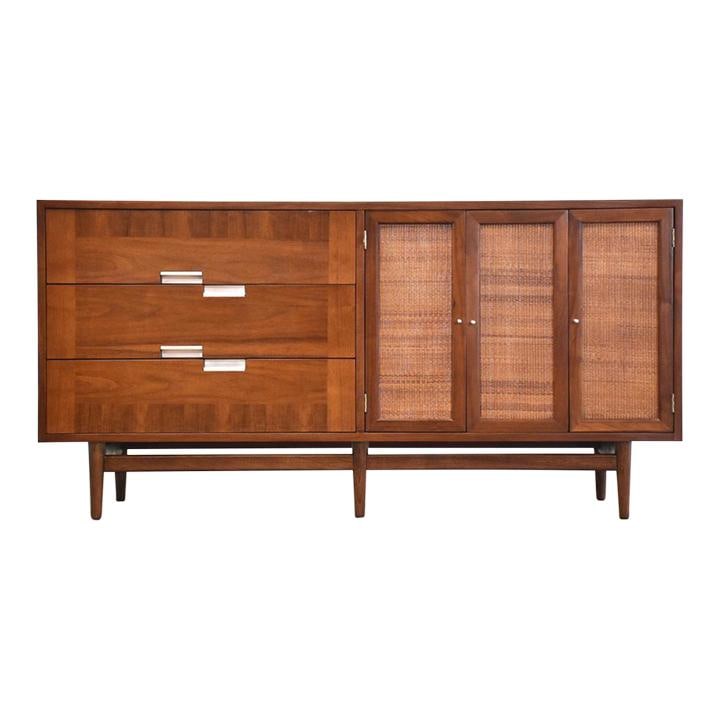 Mid Century Modern American of Martinsville Walnut Dresser with Cane Doors: Mid Century Modern American of Martinsville Walnut Dresser with Cane Doors Discover this stunning mid-century modern dresser from American of Martinsville, featuring a beautiful two-toned walnut finis