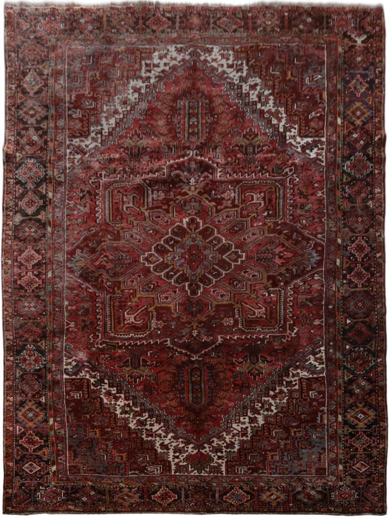 Handcrafted 9'10 x 13'2 Persian Heriz Rug Barn Red Iran: Handcrafted 9'10 x 13'2 Persian Heriz Rug Barn Red Iran Free continental US Shipping Transform your living space with this stunning 9' 10" x 13' 2" Persian Heriz rug, handcrafted by skilled artisans i