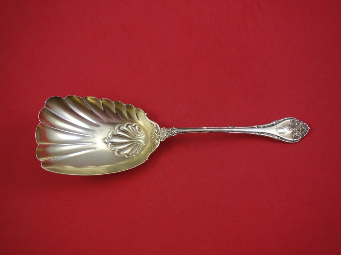 Whiting Empire Sterling Silver Saratoga Chip Server Gold Washed 9.5" Monogrammed: Whiting Empire Sterling Silver Saratoga Chip Server Gold Washed 9.5" Monogrammed Presenting a stunning Saratoga chip server from the Empire pattern by Whiting. Crafted from high-quality sterling silve