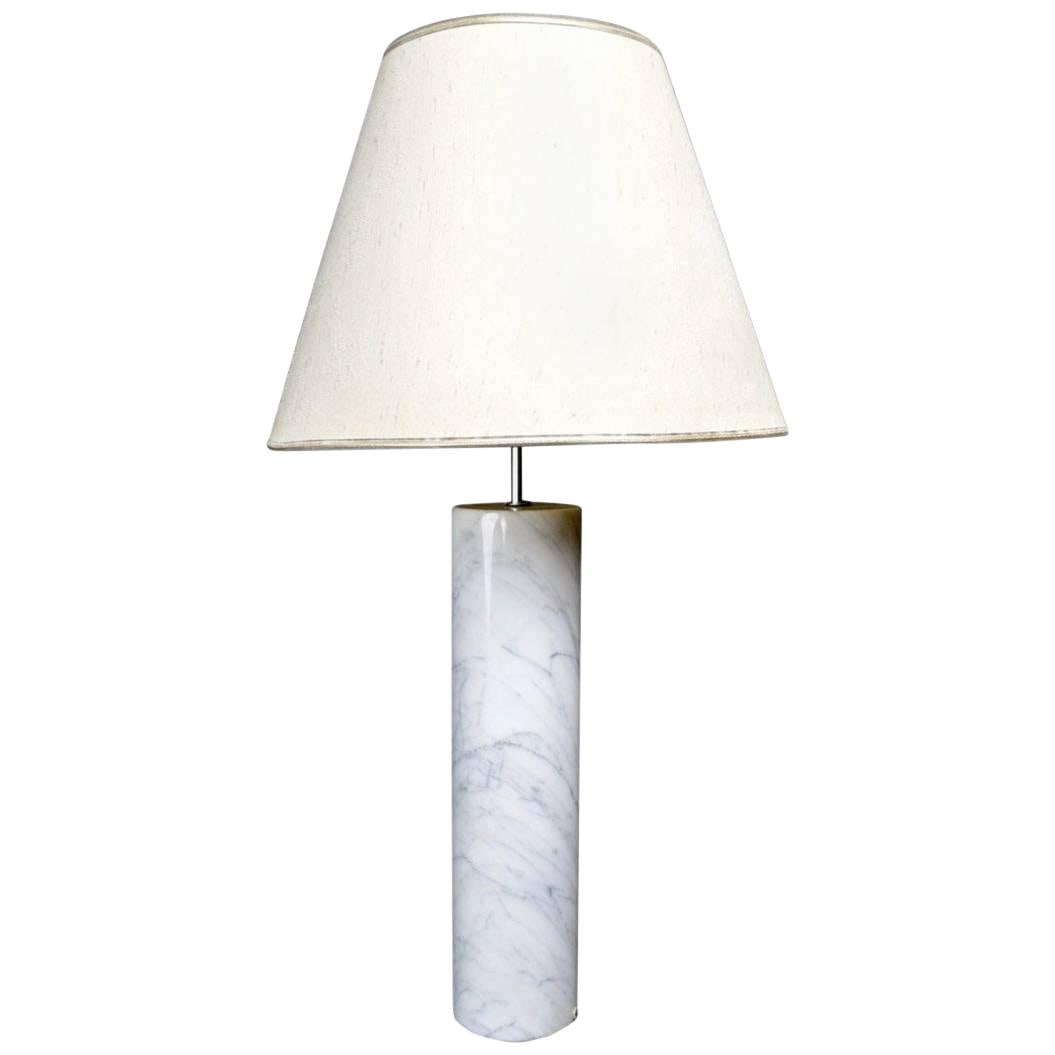 Elegant Nessen Style White Marble Cylindrical Table Lamp: Elegant Nessen Style White Marble Cylindrical Table Lamp This elegant cylindrical marble table lamp showcases a design inspired by Nessen. Crafted from white marble featuring beautiful grey striations