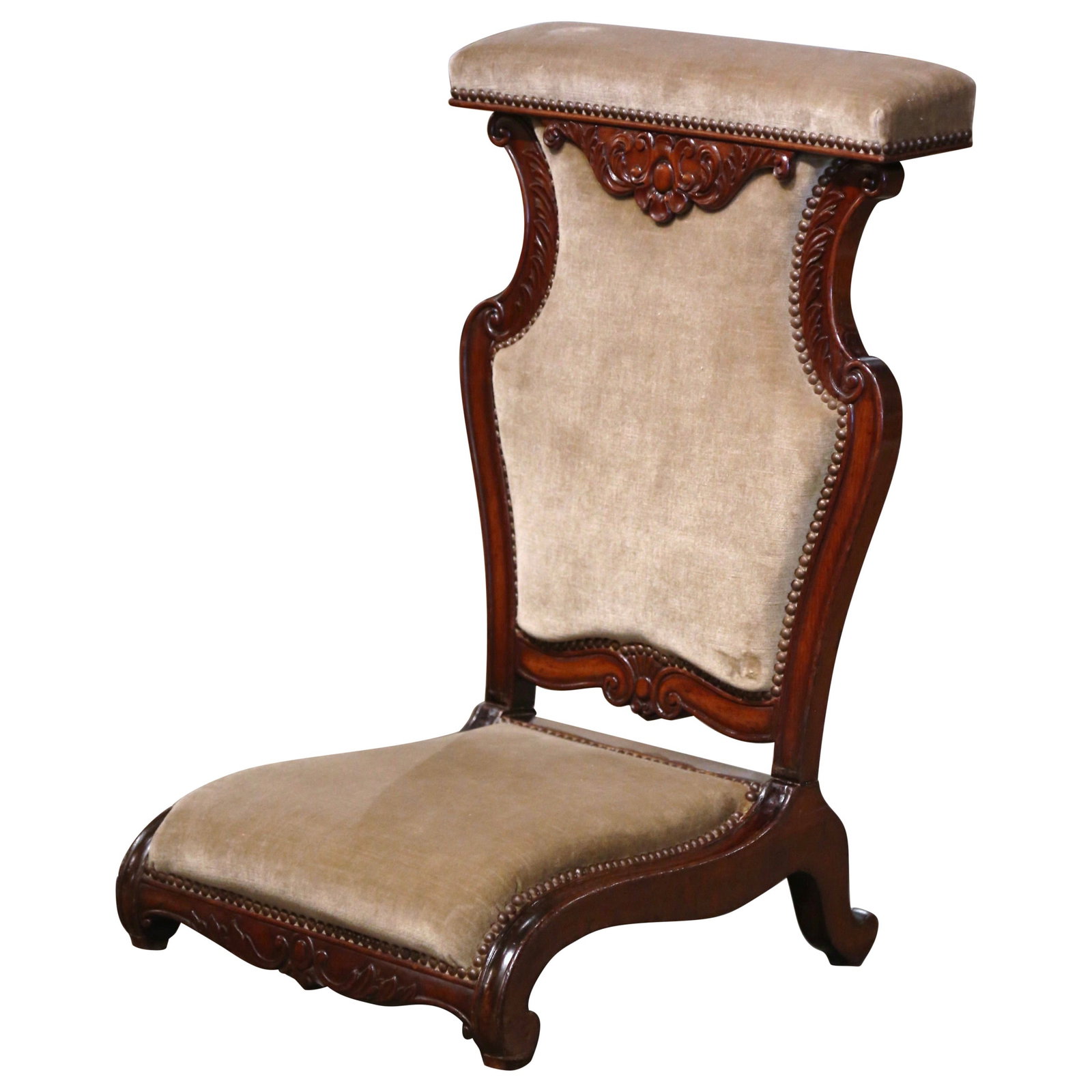 19th Century French Napoleon III Mahogany Prayer Bench Green Velvet: 19th Century French Napoleon III Mahogany Prayer Bench Green Velvet This exquisite 19th Century French Napoleon III carved mahogany prayer bench features a rich dark walnut patina and is beautifully u