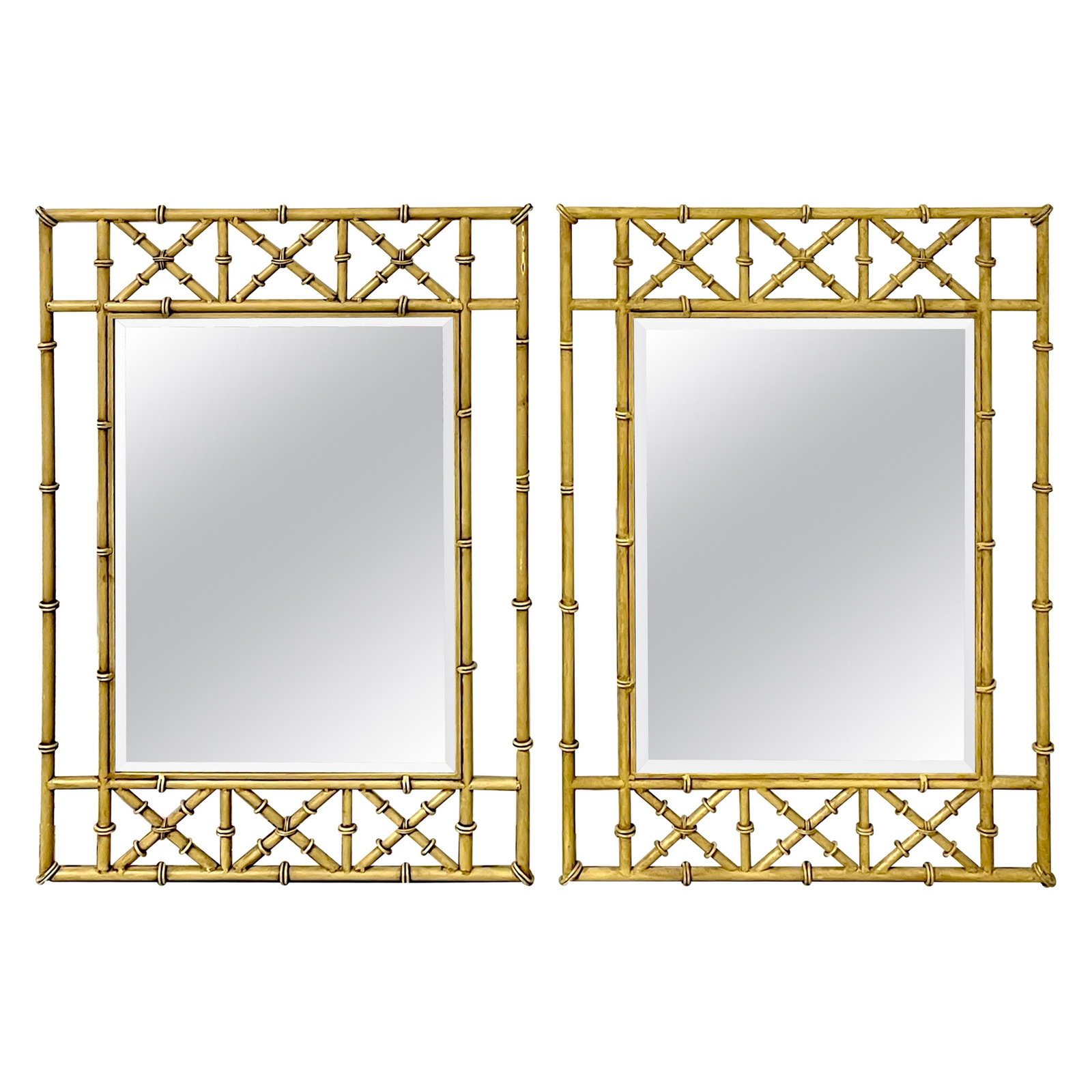 Set of 2 Italian Tole Faux Bamboo Mirrors Mid-Century Modern: Set of 2 Italian Tole Faux Bamboo Mirrors Mid-Century Modern Enhance your living space with this exquisite Pair of Italian Tole Faux Bamboo Mirrors, dating back to the 1960s. Each mirror features an e