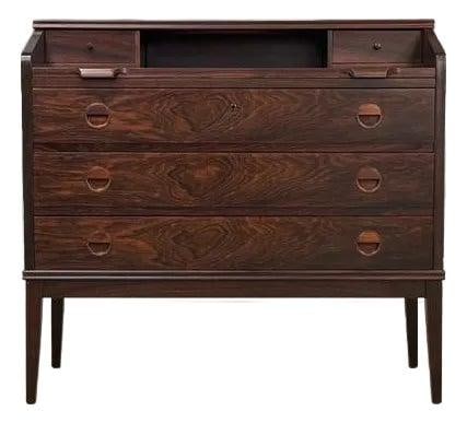 Riis Antonsen Danish Modern Rosewood Secretary Desk 1960s: Riis Antonsen Danish Modern Rosewood Secretary Desk 1960s This exquisite mid-century modern rosewood secretary desk, designed by Riis Antonsen, showcases the elegance and functionality of Danish desig