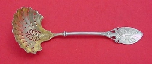 Gorham Lily aka 88 Sterling Silver Sugar Sifter Goldwashed Frosted Design: Gorham Lily aka 88 Sterling Silver Sugar Sifter Goldwashed Frosted Design This exquisite sugar sifter features the elegant Lily aka 88 pattern by Gorham, crafted from high-quality sterling silver. The