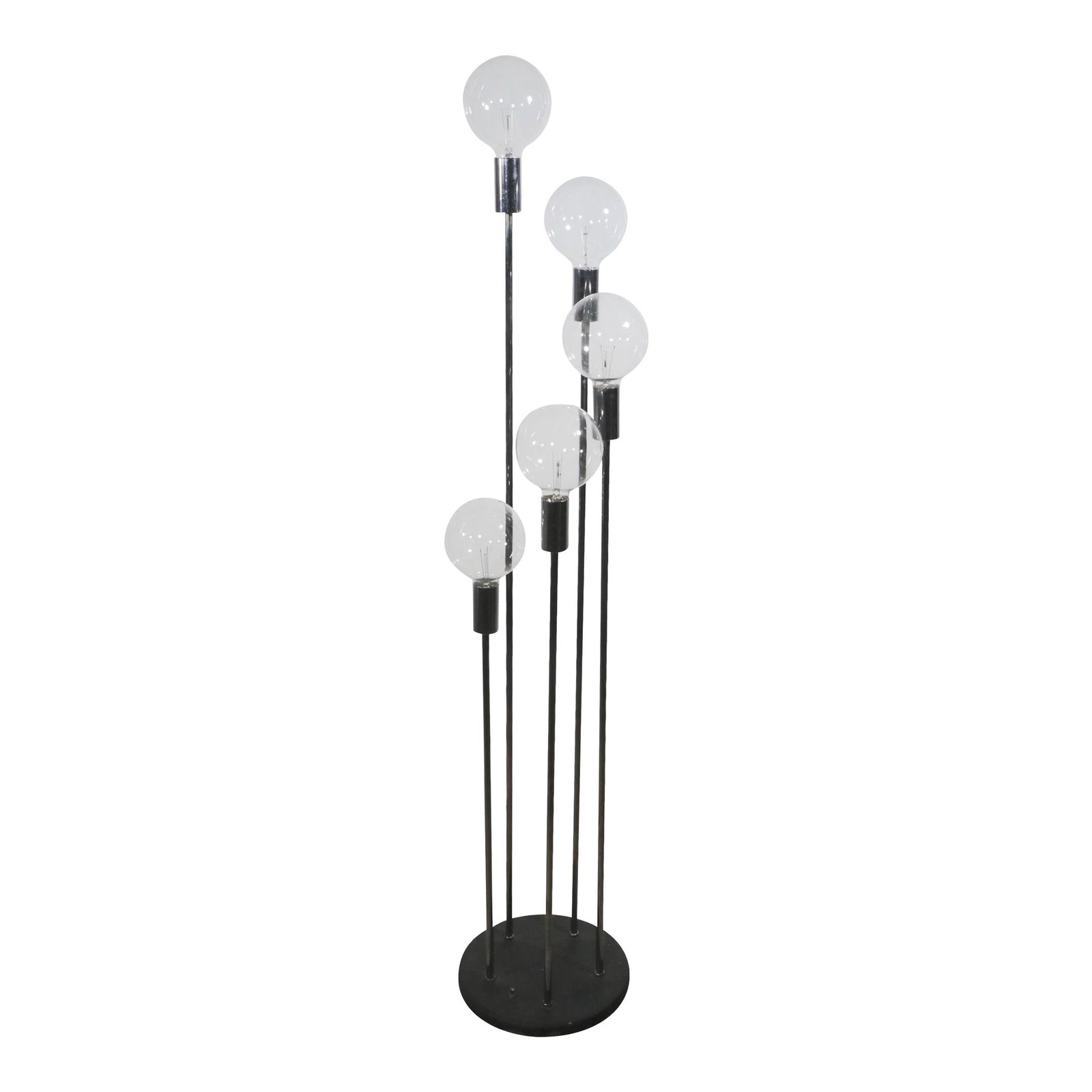 1970s Robert Sonneman Chrome Black 5 Light Floor Lamp: 1970s Robert Sonneman Chrome Black 5 Light Floor Lamp Enhance your space with this stylish 1970's five-light floor lamp designed by Robert Sonneman. Featuring a circular black-painted base that shows 