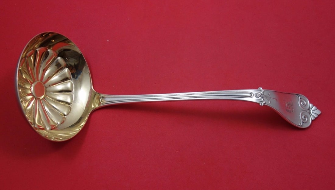Tiffany & Co Beekman Sterling Silver Soup Ladle 13 Inches: Tiffany & Co Beekman Sterling Silver Soup Ladle 13 Inches This exquisite Beekman soup ladle by Tiffany & Co. is a stunning example of sterling silver craftsmanship from the late 19th century. Measurin