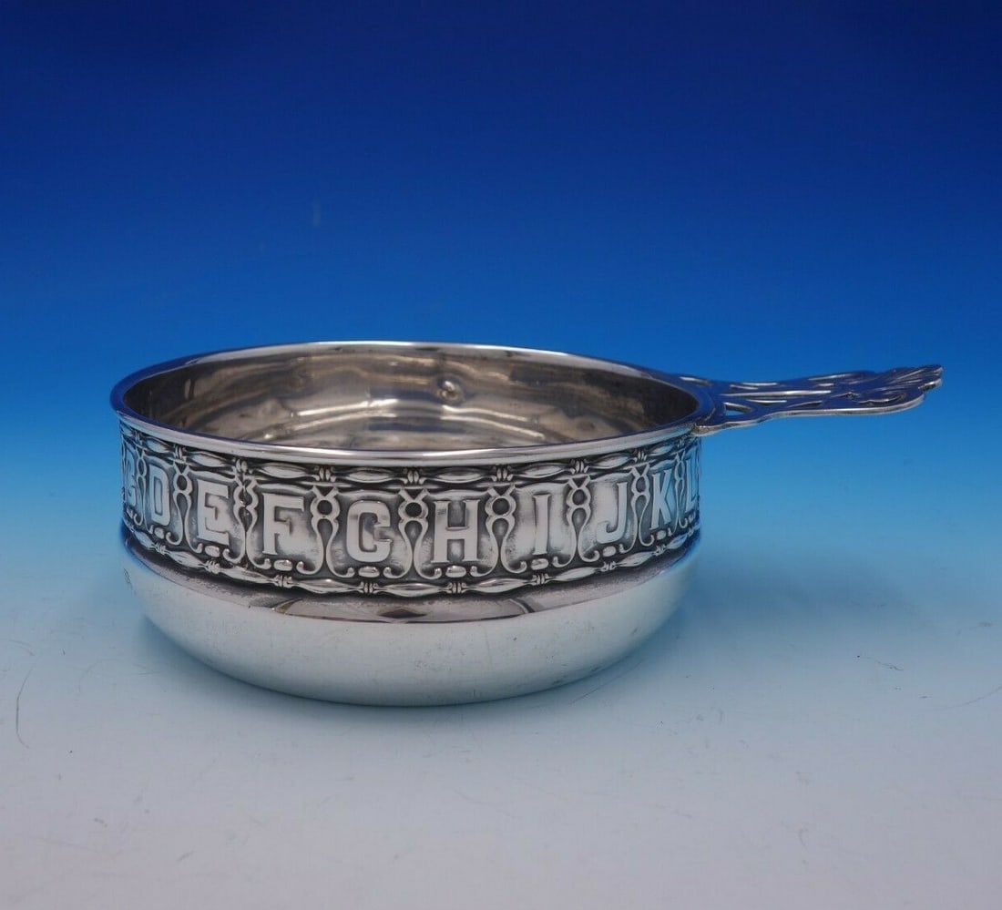 Gorham Sterling Silver Porringer 5829A with ABC's Inscription 9.2 oz: Gorham Sterling Silver Porringer 5829A with ABC's Inscription 9.2 oz This exquisite Gorham Sterling Silver Porringer, Model #5829A, showcases a charming design with "ABC's" intricately engraved around