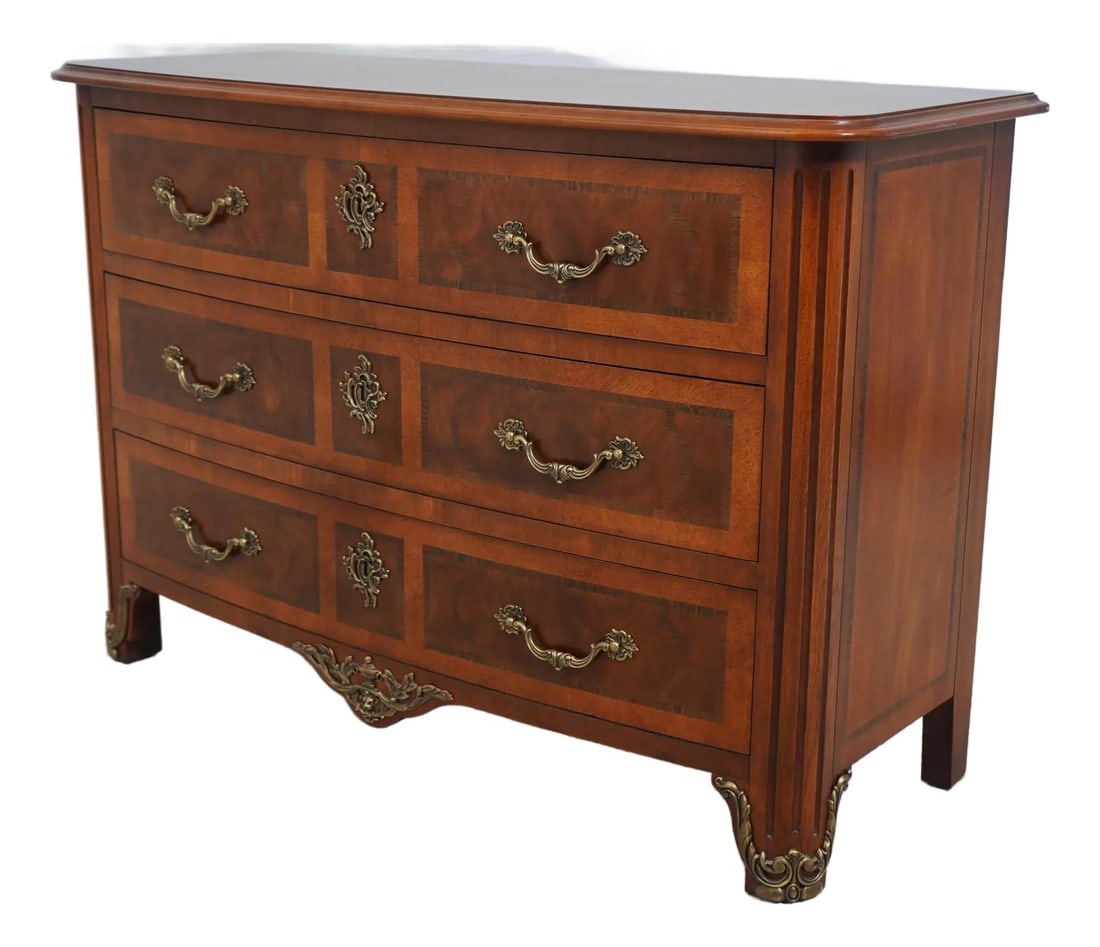 Henredon French Louis XV Walnut 3 Drawer Dresser Chest: Henredon French Louis XV Walnut 3 Drawer Dresser Chest This exquisite Henredon French Louis XV 3 Drawer Walnut Dresser Chest showcases timeless elegance with its quality craftsmanship and classic desi