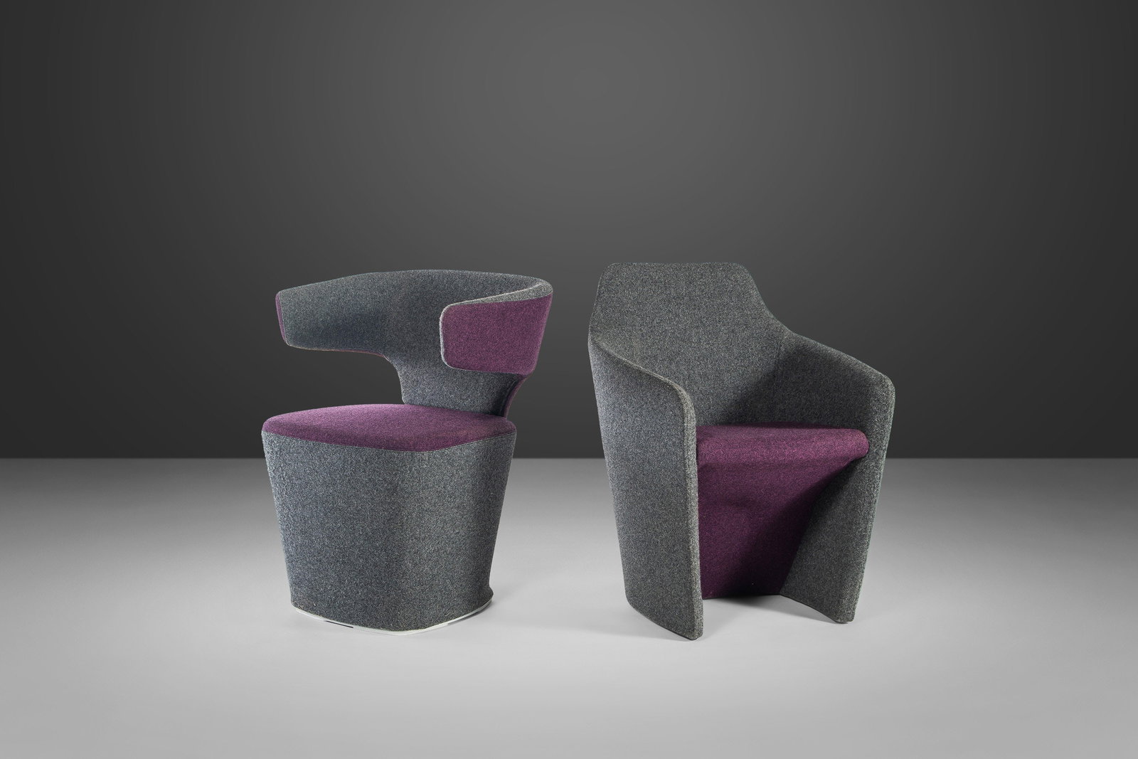 Allermuir Set of 2 Bison Venus Lounge Chairs 1990s UK Modern Design: Allermuir Set of 2 Bison Venus Lounge Chairs 1990s UK Modern Design This striking set of two Bison / Venus Lounge Chairs, crafted by Allermuir in the United Kingdom during the 1990s, showcases a bold 