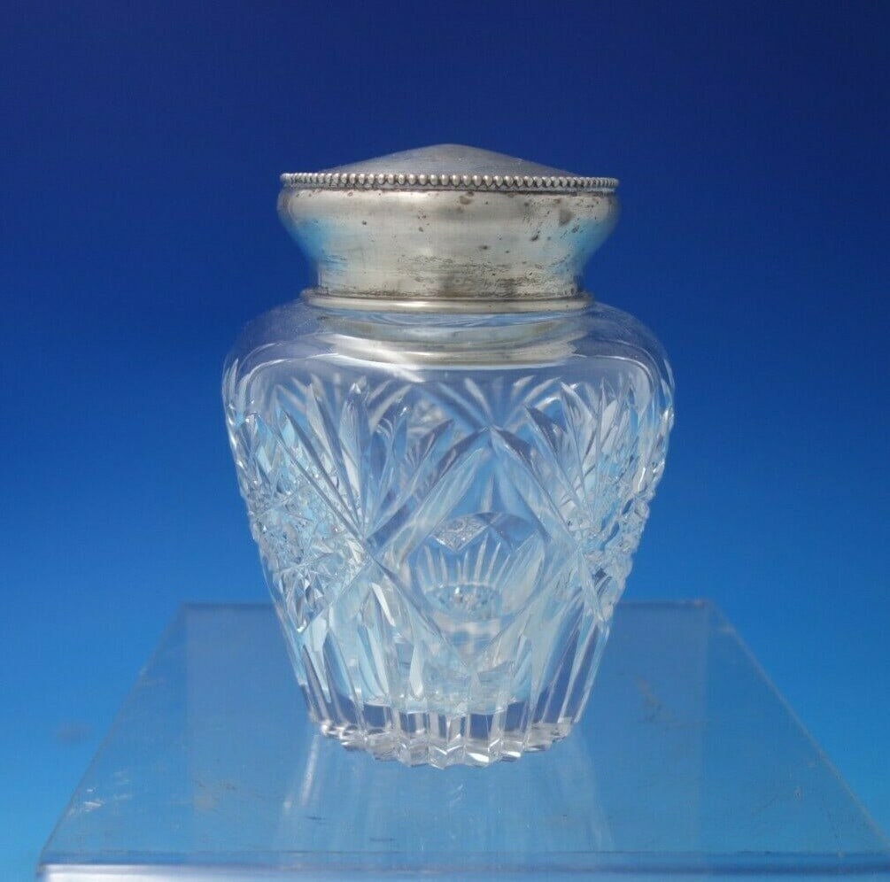Beaded Sterling Silver Cut Glass Tea Caddy c.1915 4 x 3: Beaded Sterling Silver Cut Glass Tea Caddy c.1915 4 x 3 This exquisite tea caddy is a stunning example of early 20th-century craftsmanship, featuring a beautiful beaded design in sterling silver compl