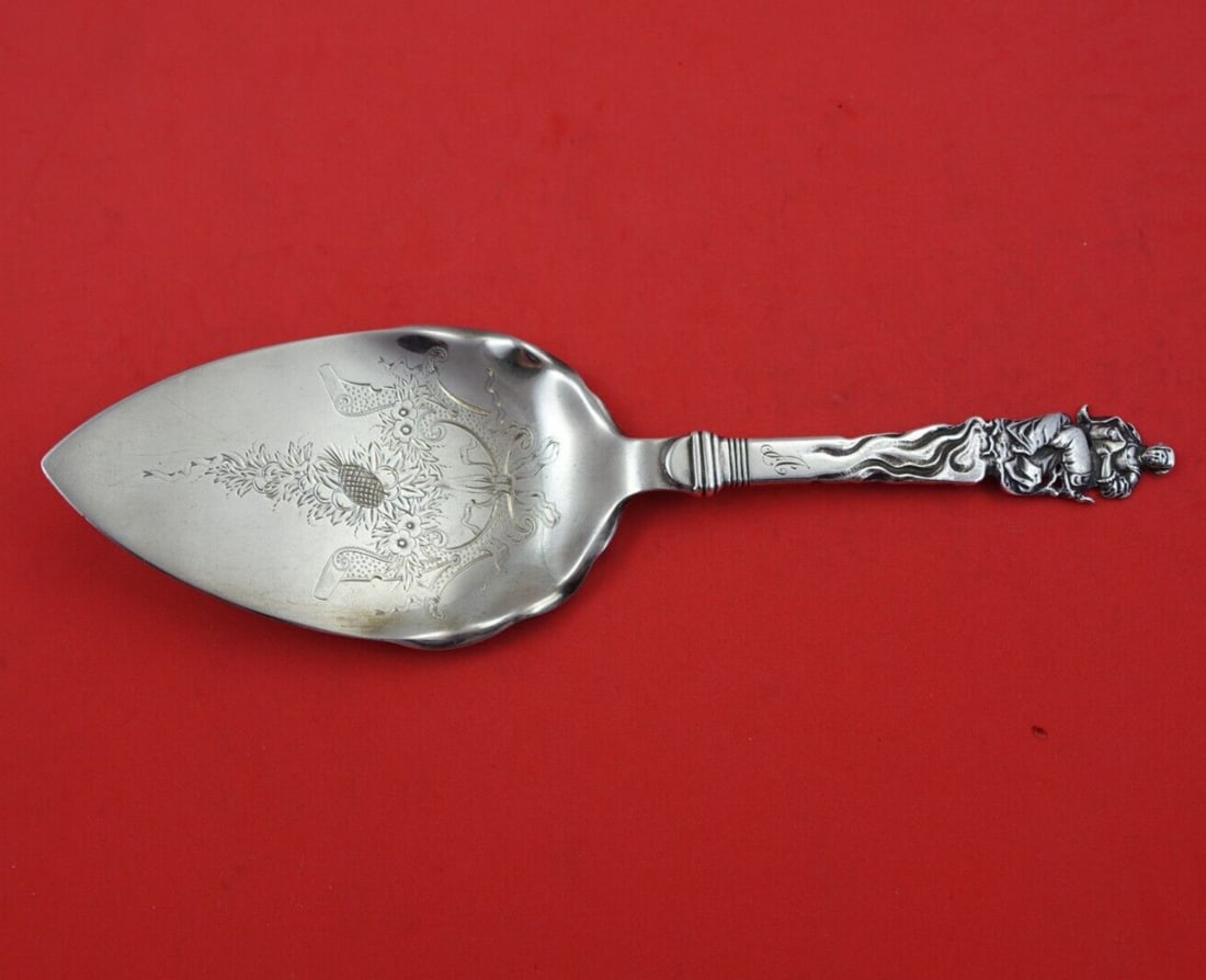 Gorham Nuremberg Sterling Silver Pie Server 8 1/4 Bright-Cut Design: Gorham Nuremberg Sterling Silver Pie Server 8 1/4 Bright-Cut Design Presenting the exquisite Nuremberg Pie Server by Gorham, crafted from high-quality sterling silver. This elegant server features a b