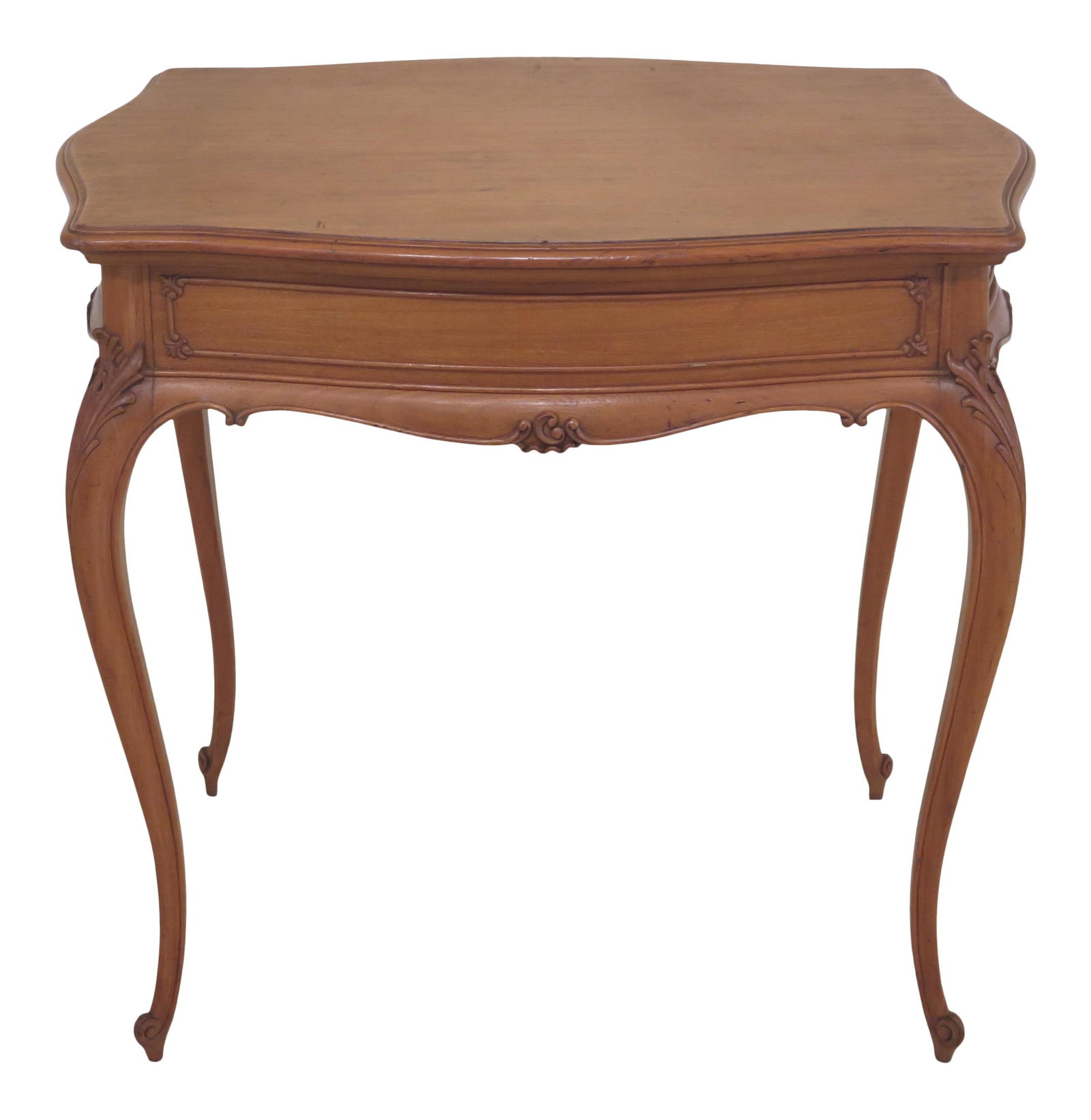 Vintage Rj Horner Mahogany French Style Occasional Table 1900s: Vintage Rj Horner Mahogany French Style Occasional Table 1900s This exquisite vintage occasional table, crafted by Rj Horner in the early 1900s, showcases fine carved details and high-quality construc