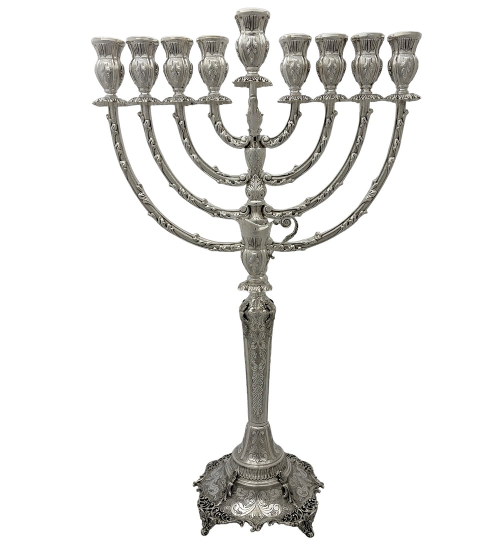 Handmade 925 Sterling Silver Chanukah Menorah Leaf Chased Design: Handmade 925 Sterling Silver Chanukah Menorah Leaf Chased Design This exquisite Chanukah Menorah is crafted from fine 925 sterling silver, showcasing a unique handmade design with leaf chased swirl pa
