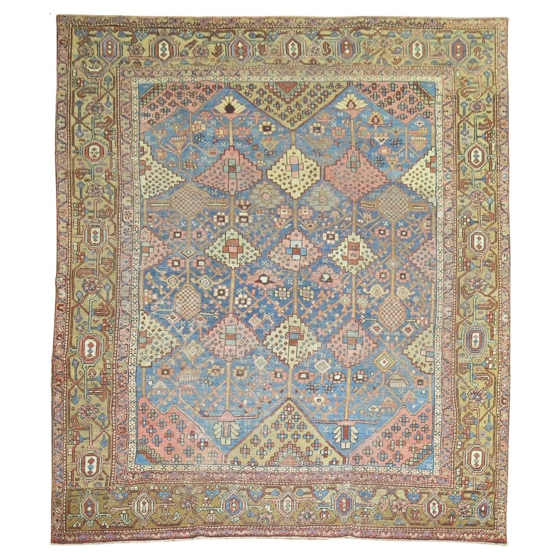 Persian Heriz Rug Hand-Woven Sky Blue 9'4 x 11' Antique 1920: Persian Heriz Rug Hand-Woven Sky Blue 9'4 x 11' Antique 1920 Discover the exquisite beauty of this stunning sky blue antique Persian Heriz rug, a true centerpiece for any space. This early 20th-centur