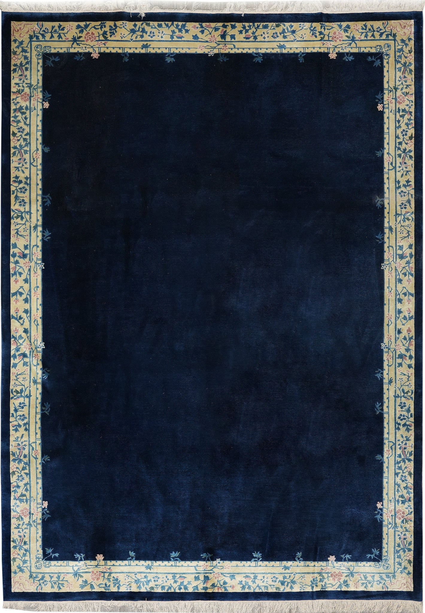 10 x 13.8 Handmade Dark Blue Wool Rug Modern Transitional Plain Field: 10 x 13.8 Handmade Dark Blue Wool Rug Modern Transitional Plain Field Free continental US Shipping This 10 x 13.8 handmade rug features a plain field in a deep dark blue hue, showcasing modern transit