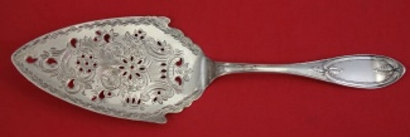 Farrington & Hunnewell Olive Sterling Silver Pie Server 9 1/4" Monogrammed: Farrington & Hunnewell Olive Sterling Silver Pie Server 9 1/4" Monogrammed This exquisite pie server from the renowned maker Farrington & Hunnewell is crafted from fine sterling silver and features a 