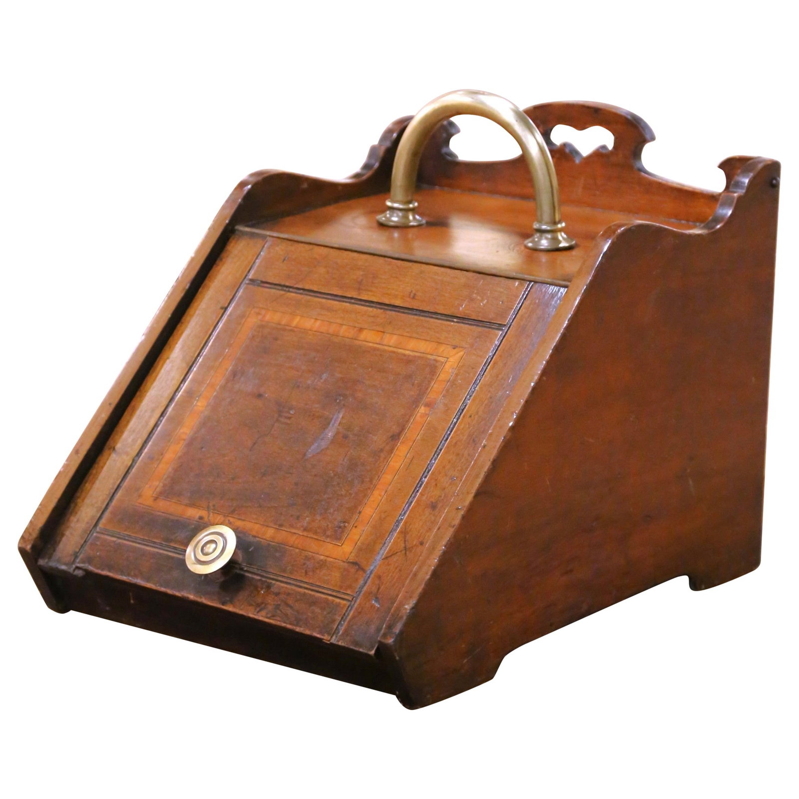 Victorian Walnut Coal Scuttle with Inlay and Brass Handle England Circa 1870: Victorian Walnut Coal Scuttle with Inlay and Brass Handle England Circa 1870 This 19th-century English Victorian coal scuttle is crafted from solid walnut and features a traditional sloped design for 