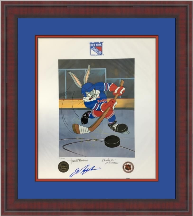 Mark Messier Limited Edition Signed Bugs Bunny Serigraph Custom Framed: Mark Messier Limited Edition Signed Bugs Bunny Serigraph Custom Framed Celebrate the iconic legacy of Mark Messier with this limited edition Bugs Bunny serigraph, custom framed for a stunning presenta