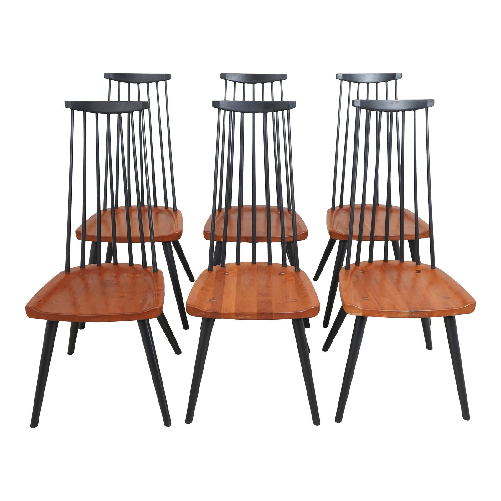 Elegant Set of 6 Maine Cottage Studio Dining Chairs in Cherry Wood: Elegant Set of 6 Maine Cottage Studio Dining Chairs in Cherry Wood This set of 6 dining room chairs features high-quality construction with natural cherry wood seats. The modern Windsor design is comp