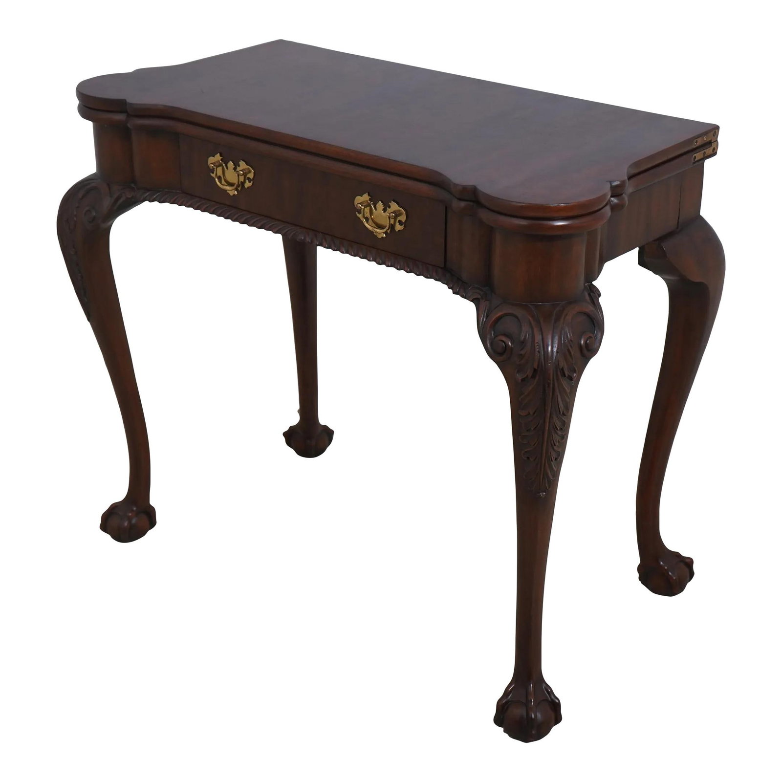 Maitland Smith Chippendale Game Table with Leather Interior: Maitland Smith Chippendale Game Table with Leather Interior This exquisite Maitland Smith game table showcases a stunning blend of traditional craftsmanship and elegant design. Featuring a rich mahoga