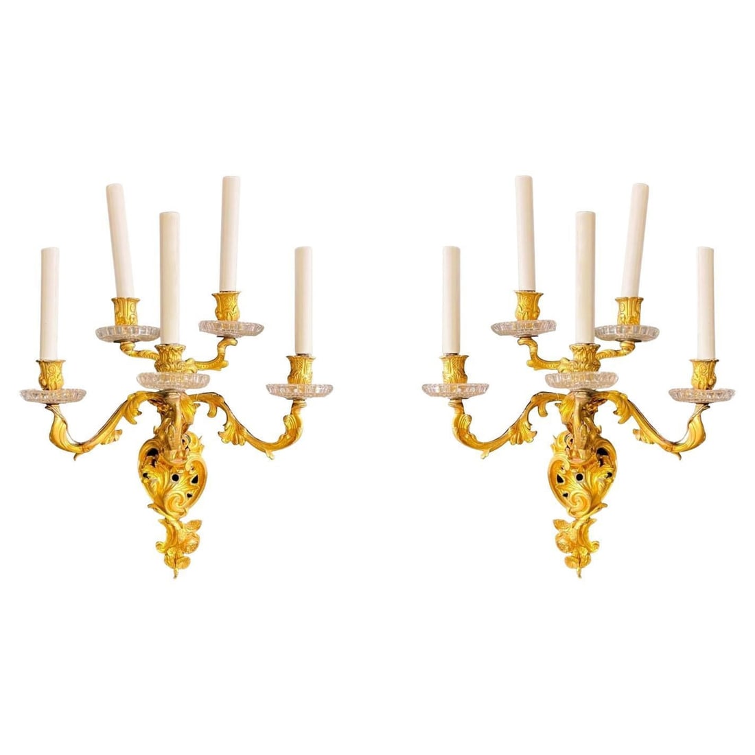 Set of 2 French Rococo Revival Gilt Bronze and Crystal Wall Sconces: Set of 2 French Rococo Revival Gilt Bronze and Crystal Wall Sconces This pair of antique French Louis XV Rococo style sconces from the late 19th century features gilt bronze construction with ornate d