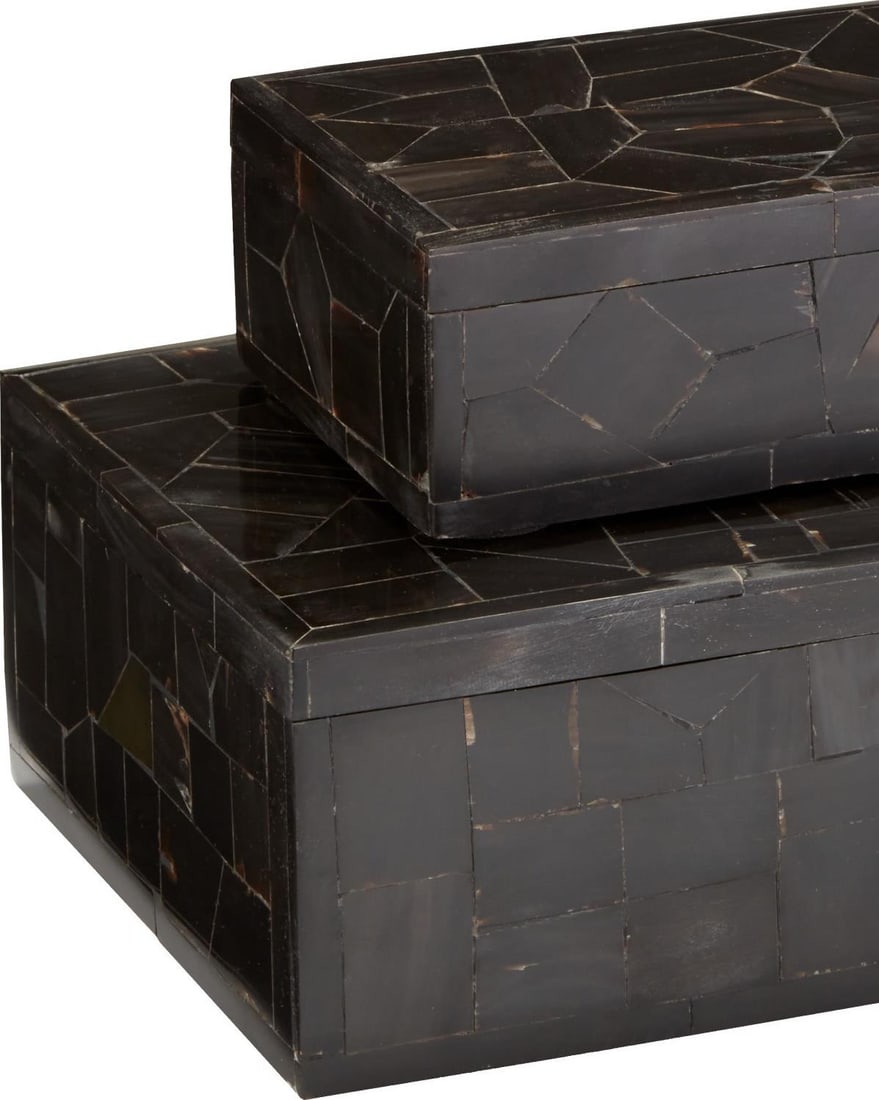 Currey Black Bone Mosaic Box Transitional Style 10.75W: Currey Black Bone Mosaic Box Transitional Style 10.75W Discover the elegance of artisanal craftsmanship with this stunning Black Bone Mosaic Box. Designed in a vintage style, this box features a beaut