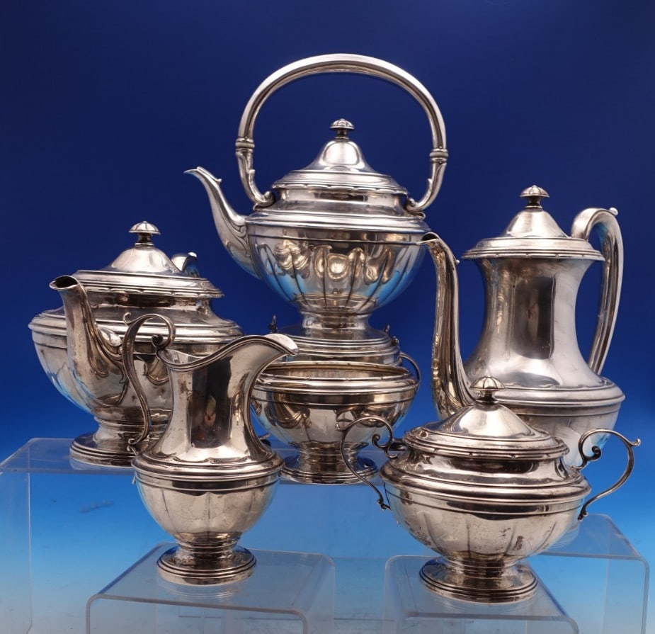 Towle Old Colonial Sterling Silver 6pc Tea Set with Kettle: Towle Old Colonial Sterling Silver 6pc Tea Set with Kettle This exquisite 6-piece sterling silver tea set from Towle's Old Colonial pattern embodies classic elegance and craftsmanship. Dating back to 