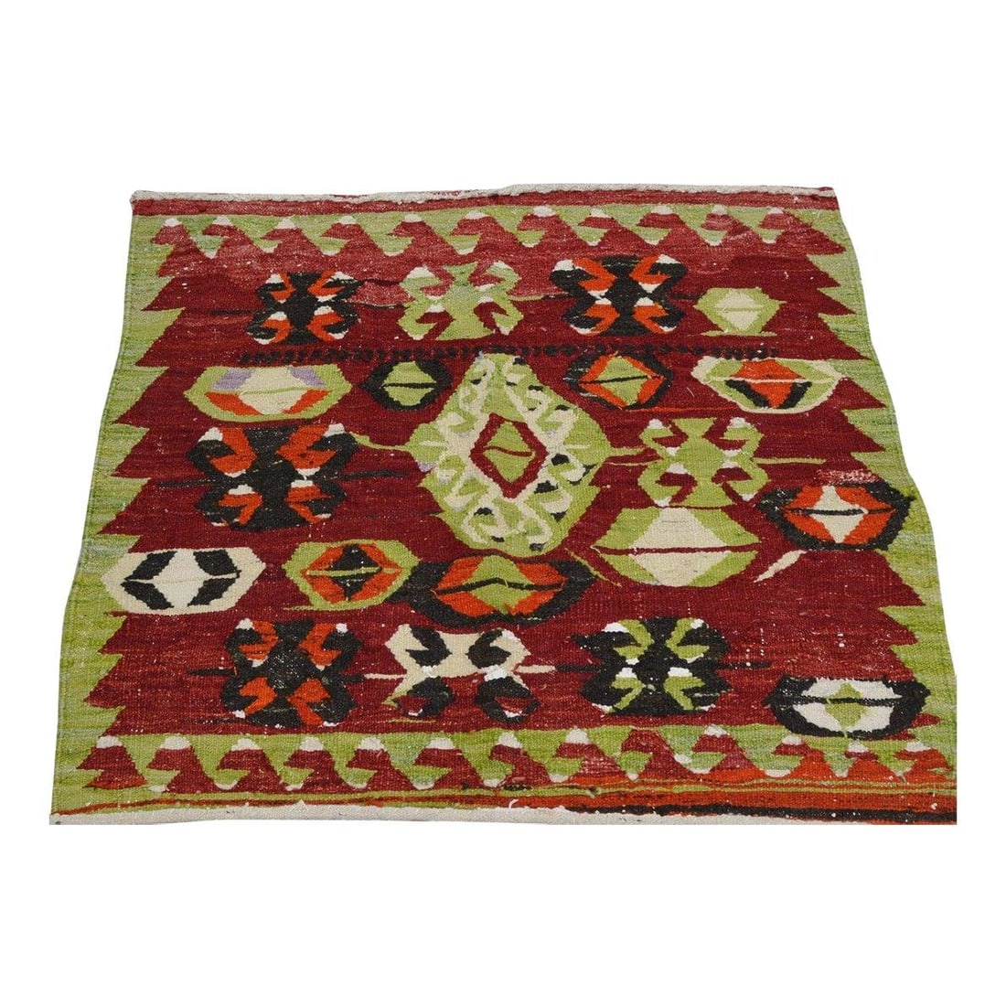 Burgundy Wool Flatweave Turkish Rug 3'5" Square Vintage Design: Burgundy Wool Flatweave Turkish Rug 3'5" Square Vintage Design This vintage Turkish flatweave rug is crafted from wool using traditional techniques, showcasing a blend of classic artistry and modern d