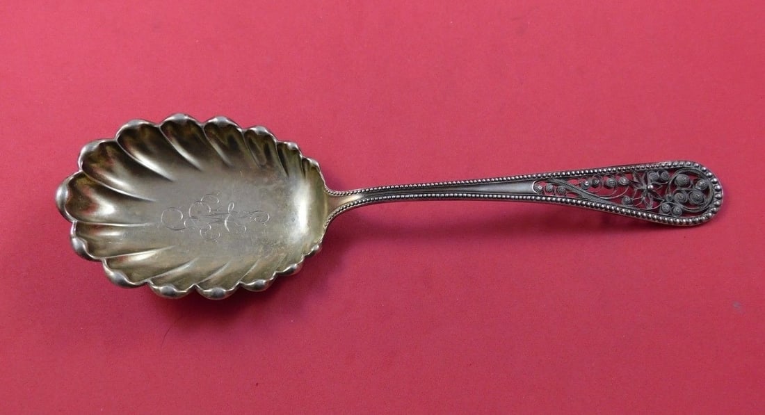 Dirksen Sterling Silver Preserve Spoon Gold Washed 8 Filigree Handle: Dirksen Sterling Silver Preserve Spoon Gold Washed 8 Filigree Handle This exquisite Dirksen preserve spoon features a beautifully crafted filigree handle, made from sterling silver and elegantly gold 