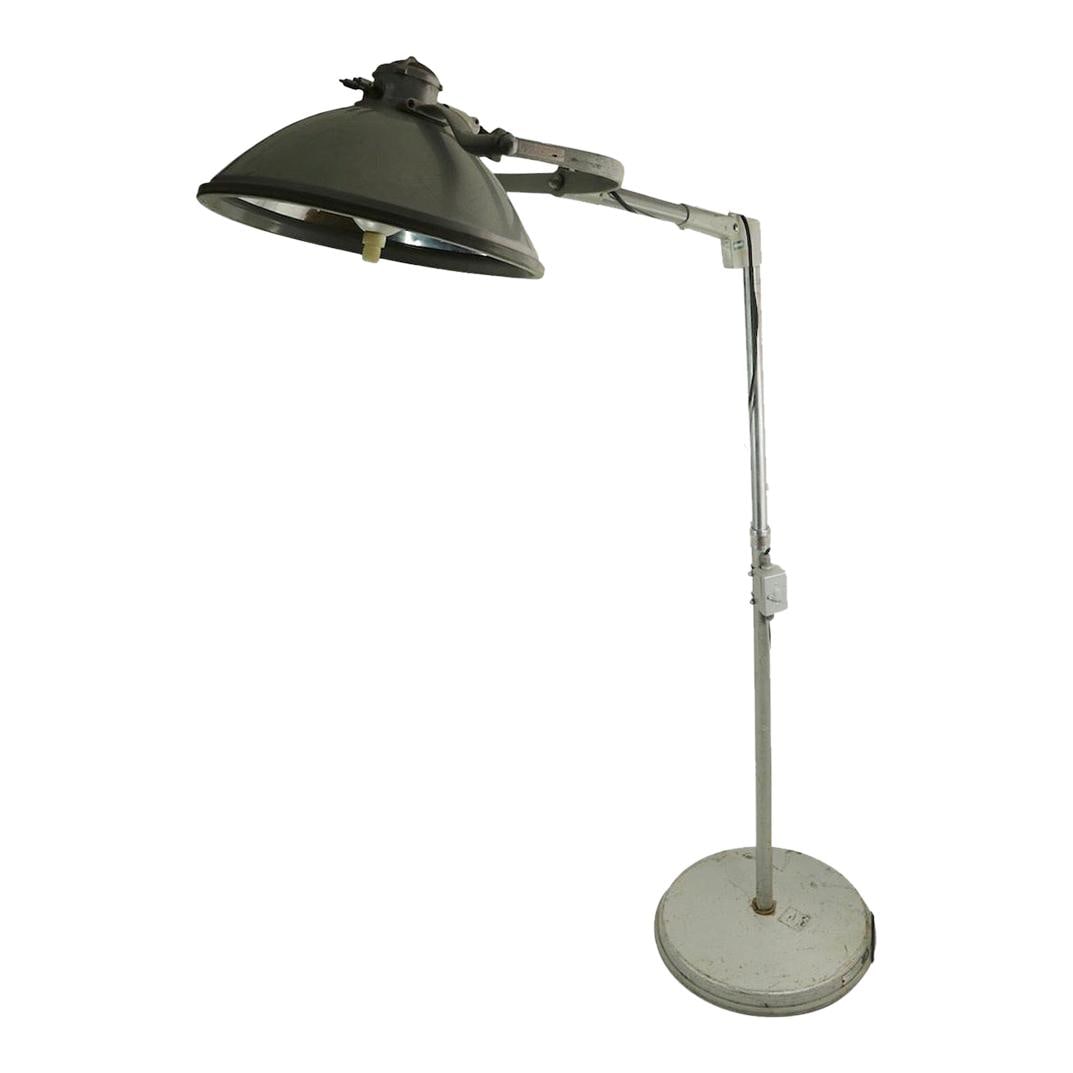 Crouse Hinds Adjustable Surgical Floor Lamp with 23 Inch Hood Shade: Crouse Hinds Adjustable Surgical Floor Lamp with 23 Inch Hood Shade This impressive Large Medical Adjustable Floor Lamp by Crouse Hinds, a product of American Surgical Luminaire, is designed for versa
