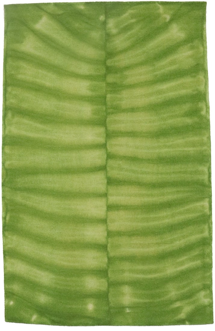 Hand-Tufted Wool Green Abstract Modern Rug 5x8 for Kids Room: Hand-Tufted Wool Green Abstract Modern Rug 5x8 for Kids Room Enhance your space with this stunning Hand-Tufted Wool Abstract Tie-Dye Design Rug, perfect for adding a modern touch to any room. Measurin