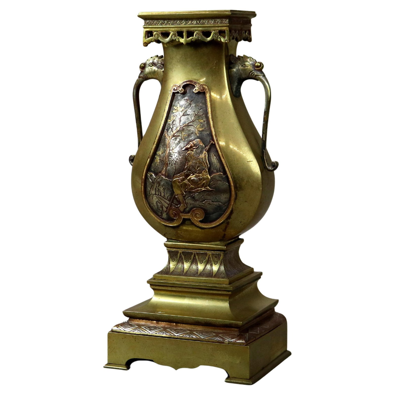 19th Century Japanese Cast Bronze Sensor with Wise Man Scene: 19th Century Japanese Cast Bronze Sensor with Wise Man Scene This exquisite antique Japanese cast bronze censer from the 19th century showcases intricate craftsmanship with its embossed scene of a wis