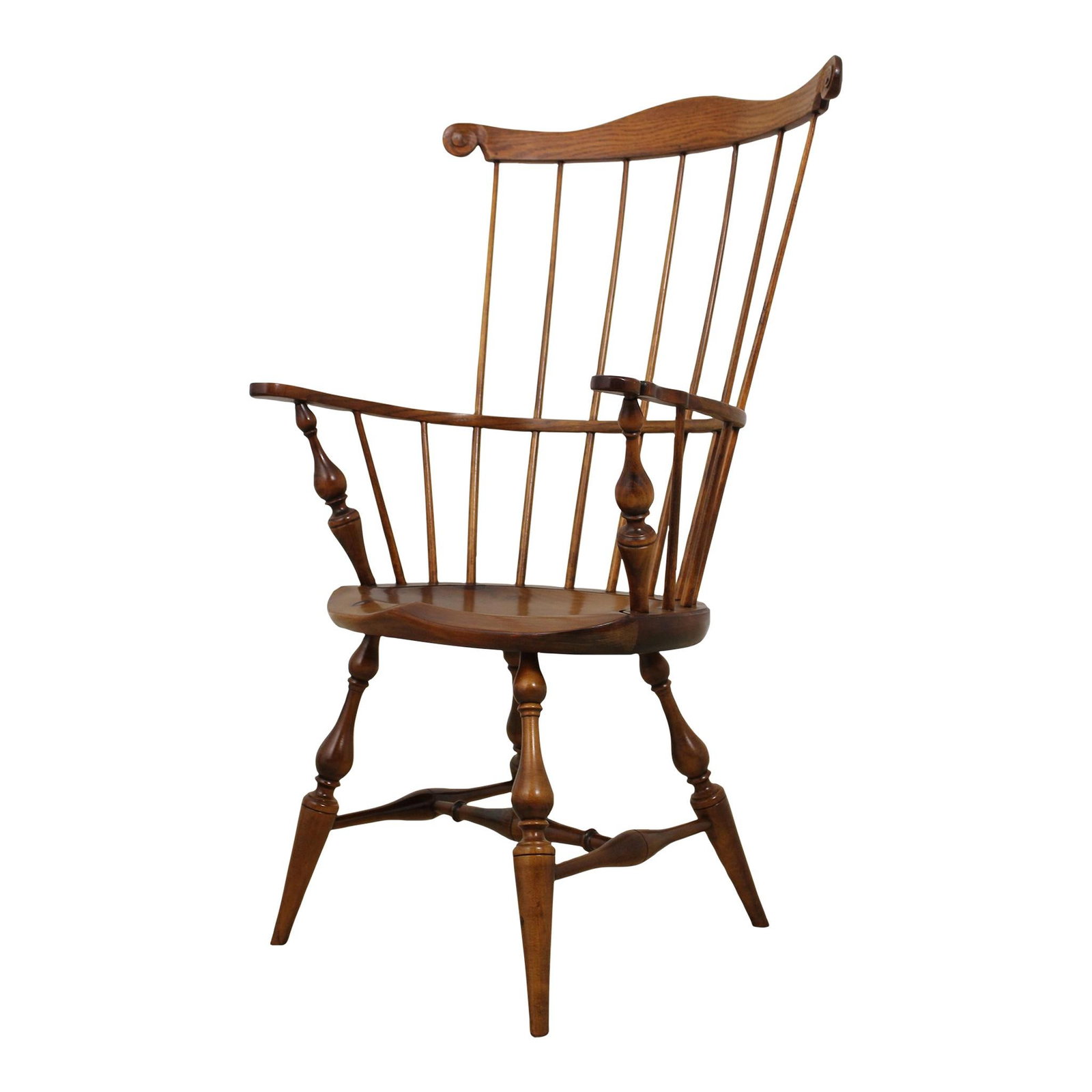 Windsor Style High Fan Back Armchair Oak Pine Maple Construction: Windsor Style High Fan Back Armchair Oak Pine Maple Construction This Windsor Style High Fan Back Bench Made Armchair showcases a timeless design with beautifully turned legs, crafted from a combinati